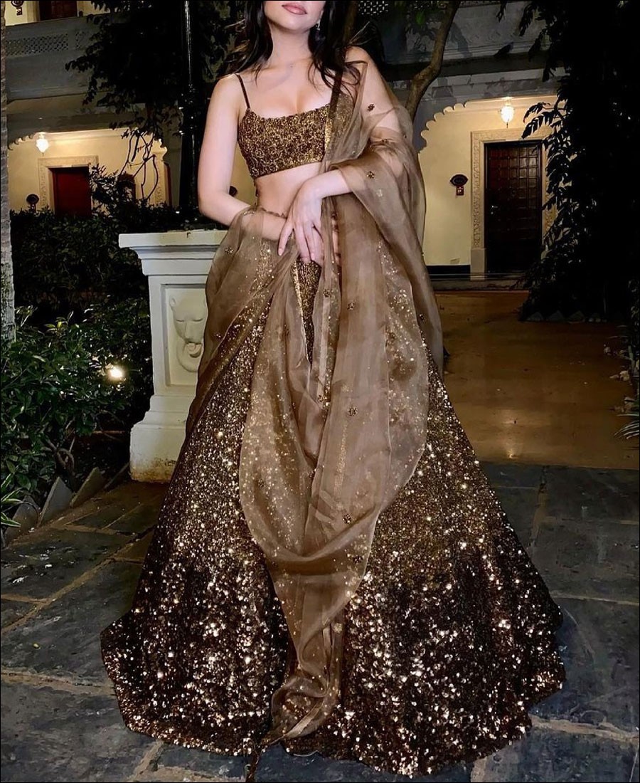 RE - Golden Designer Party Wear Lehenga Choli - New In - Indian